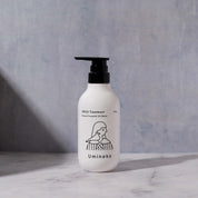 ヘマチン トリートメント うるう（400g）ボトルの画像。オーガニックオイル3種と天然精油6種配合